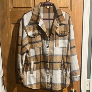 Plaid Button-Up Women's Jacket